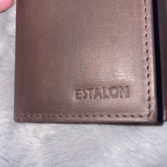Leather mens wallet - Picture 3 of 6
